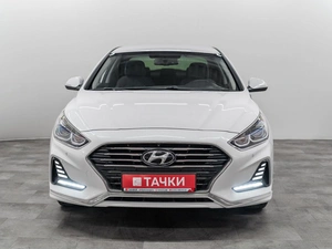 Седан Hyundai Sonata 2018 года, 1800000 рублей, Красноярск