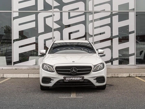 Седан Mercedes-benz E-класс 2019 года, 3550000 рублей, Краснодар