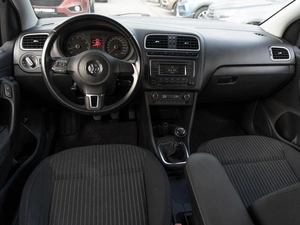 Седан Volkswagen Polo 2013 года, 879000 рублей, Саратов