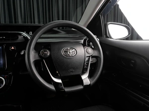 Хетчбэк Toyota Aqua 2018 года, 1339000 рублей, Тюмень