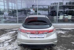 Хетчбэк Honda Civic 2008 года, 570000 рублей, Солонцы