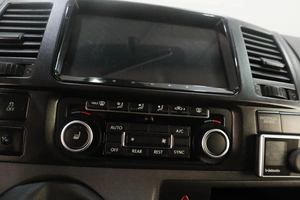 Минивэн Volkswagen Caravelle 2013 года, 1869000 рублей, Челябинск