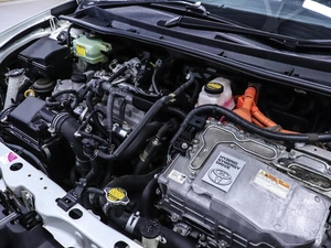 Универсал Toyota Corolla Fielder 2013 года, 1250000 рублей, Красноярск