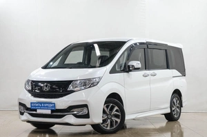 Минивэн Honda Stepwgn Spada 2016 года, 1799000 рублей, Новокузнецк