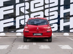 Хетчбэк Renault Clio 2006 года, 485000 рублей, Краснодар