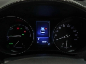 Внедорожник Toyota C-HR 2017 года, 2070000 рублей, Красноярск