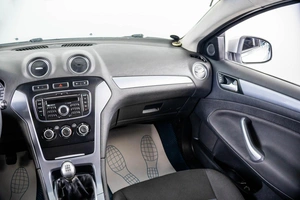 Седан Ford Mondeo 2012 года, 549000 рублей, Пермь
