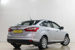 Седан Ford Focus 2012 года, 1069000 рублей, Новокузнецк