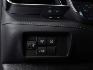 Внедорожник Toyota Highlander 2026 года, 5630000 рублей, Тюмень