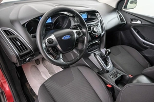 Седан Ford Focus 2012 года, 979000 рублей, Красноярск