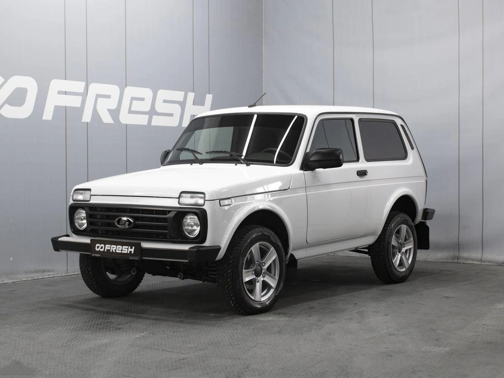Внедорожник ВАЗ (LADA) Niva Legend 2024 года, 979000 рублей, Омск