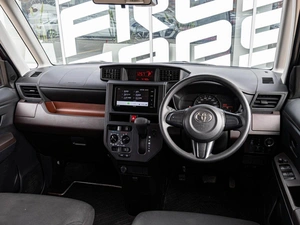 Хетчбэк Toyota Tank 2018 года, 1170000 рублей, Краснодар