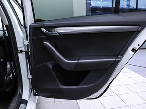 Лифтбек Skoda Octavia 2019 года, 1879000 рублей, Красноярск