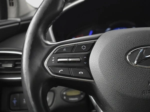 Внедорожник Hyundai Santa Fe 2019 года, 3135900 рублей, Казань