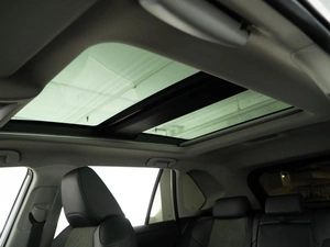 Внедорожник Toyota RAV4 2024 года, 4109050 рублей, Москва