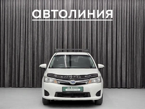 Универсал Toyota Corolla Fielder 2014 года, 959000 рублей, Красноярск