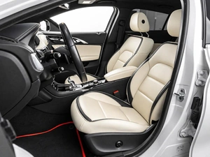 Хетчбэк Infiniti Q30 2017 года, 3199000 рублей, Тюмень