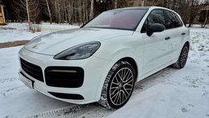 Внедорожник Porsche Cayenne 2018 года, 7450000 рублей, Красноярск