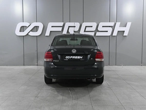 Седан Volkswagen Polo 2011 года, 999000 рублей, Аксай