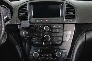 Седан Opel Insignia 2012 года, 1019000 рублей, Сургут