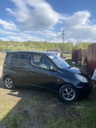 Минивэн Toyota Funcargo 2000 года, 380000 рублей, Красноярск