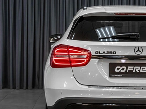 Внедорожник Mercedes-benz GLA-класс 2016 года, 2199000 рублей, Тюмень