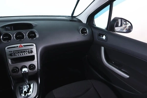 Седан Peugeot 408 2012 года, 549000 рублей, Пермь