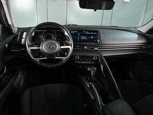 Седан Hyundai Elantra 2021 года, 2075000 рублей, Аксай