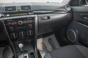 Седан Mazda 3 2008 года, 689000 рублей, Барнаул