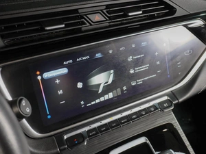 Внедорожник Geely Atlas Pro 2022 года, 1849000 рублей, Воронеж