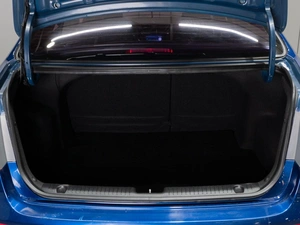 Седан Kia Rio 2015 года, 999000 рублей, Тюмень