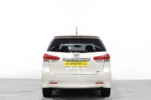 Минивэн Toyota Wish 2011 года, 1189000 рублей, Барнаул