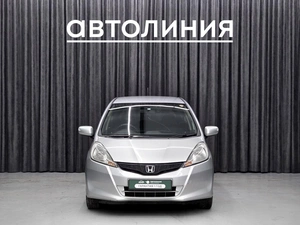Хетчбэк Honda Fit 2012 года, 779000 рублей, Красноярск