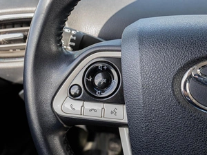 Лифтбек Toyota Prius 2017 года, 2290000 рублей, Краснодар