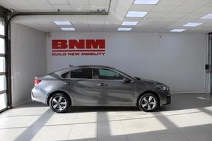 Седан Kia Cerato 2022 года, 2350000 рублей, Смоленск