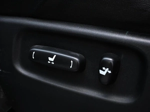 Внедорожник Toyota Land Cruiser 2011 года, 3339000 рублей, Волгоград