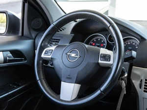 Хетчбэк Opel Astra 2008 года, 500000 рублей, Волгоград