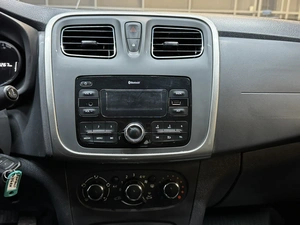 Седан Renault Logan 2020 года, 647000 рублей, Красноярск