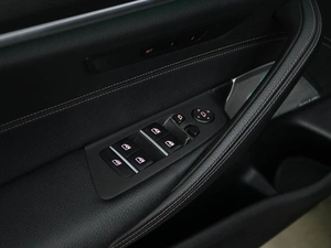 Седан BMW 5 серия 2020 года, 4358055 рублей, Москва