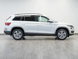 Внедорожник Skoda Kodiaq 2019 года, 3149000 рублей, Саратов