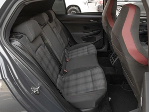 Хетчбэк Volkswagen Golf GTI 2020 года, 3649000 рублей, Саратов