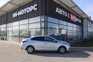 Седан Hyundai Solaris 2018 года, 1255000 рублей, Мирное