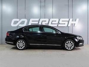 Седан Volkswagen Passat 2012 года, 944000 рублей, Воронеж