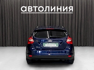 Хетчбэк Ford Focus 2013 года, 695000 рублей, Красноярск