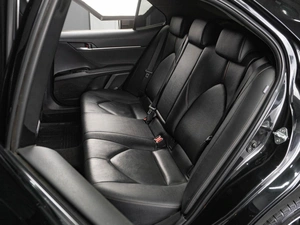 Седан Toyota Camry 2023 года, 3319000 рублей, Тюмень