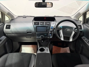 Лифтбек Toyota Prius 2014 года, 1199000 рублей, Красноярск