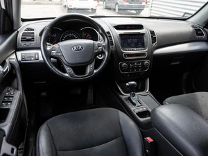 Внедорожник Kia Sorento 2015 года, 1920000 рублей, Краснодар
