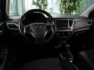 Седан Hyundai Solaris 2019 года, 1530111 рублей, Тверь