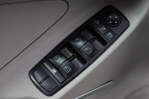 Внедорожник Mercedes-benz M-класс 2005 года, 1149000 рублей, Новосибирск