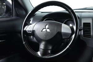Внедорожник Mitsubishi Outlander 2011 года, 1369000 рублей, Новосибирск